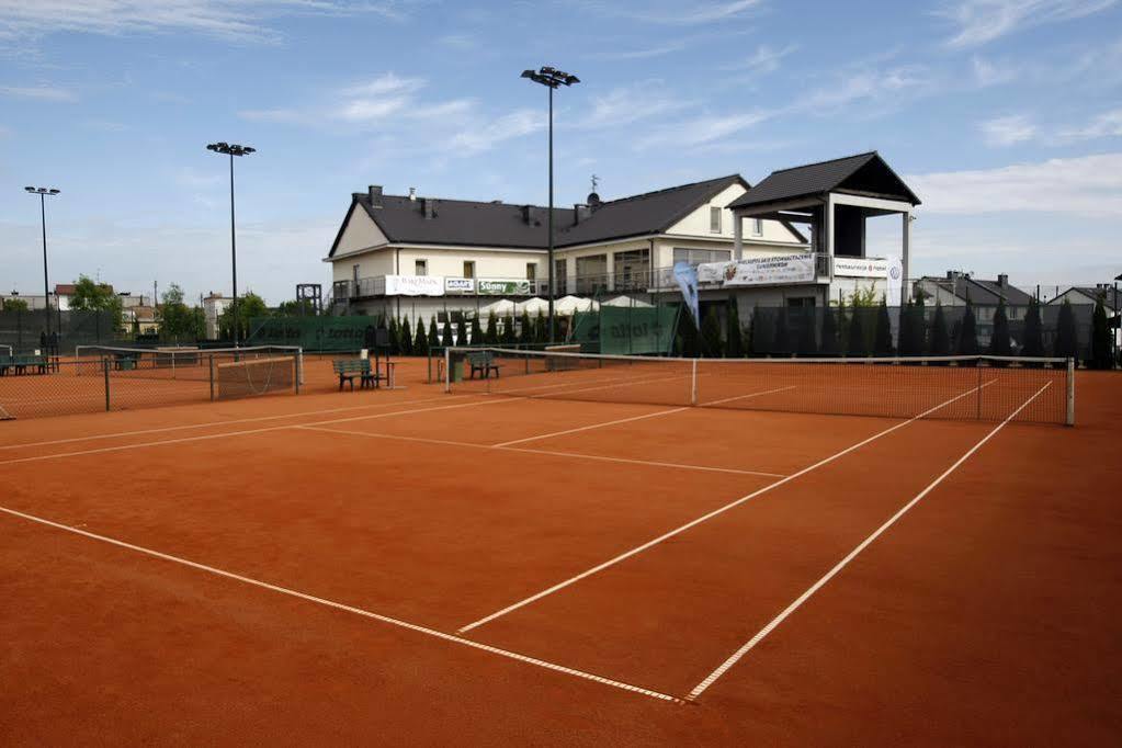 Hotel Restauracja Tenis Kortowo Poznaň Exteriér fotografie