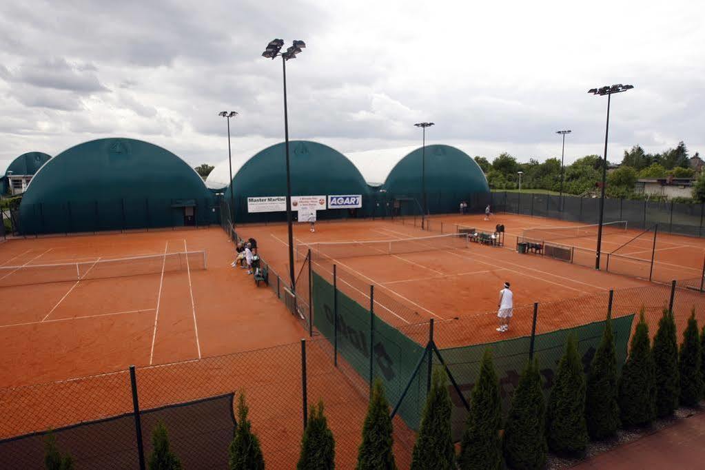 Hotel Restauracja Tenis Kortowo Poznaň Exteriér fotografie