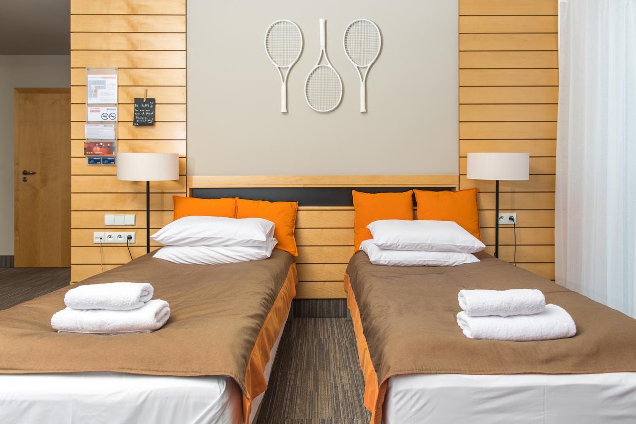 Hotel Restauracja Tenis Kortowo Poznaň Exteriér fotografie